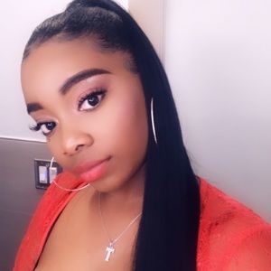 Meet your Posher, Tamera
